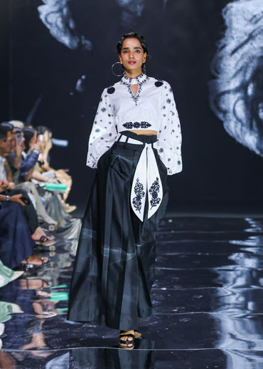 Embroidered Blouse with Wide-Leg Trousers