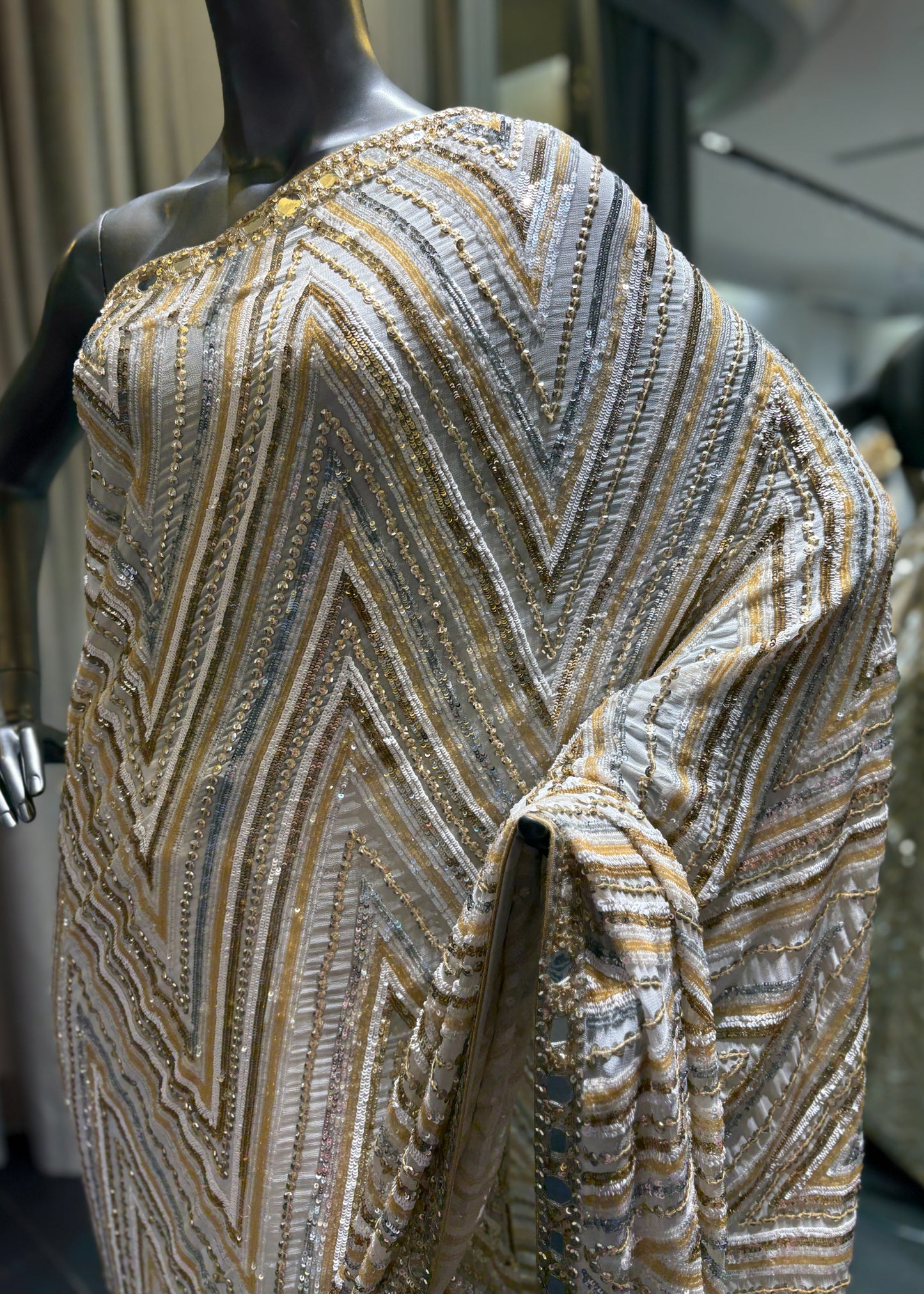 White And Gold Geometric Zig Zag Saree