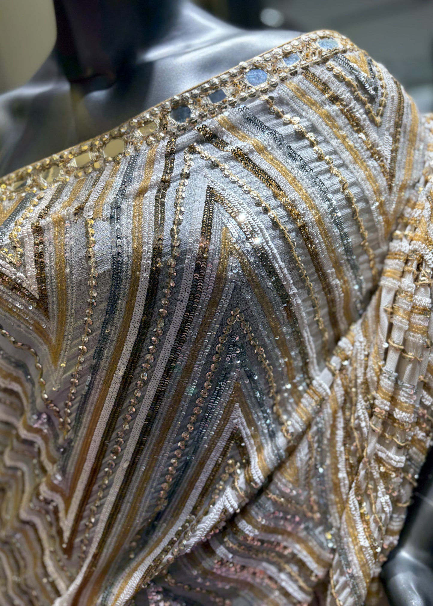 White And Gold Geometric Zig Zag Saree