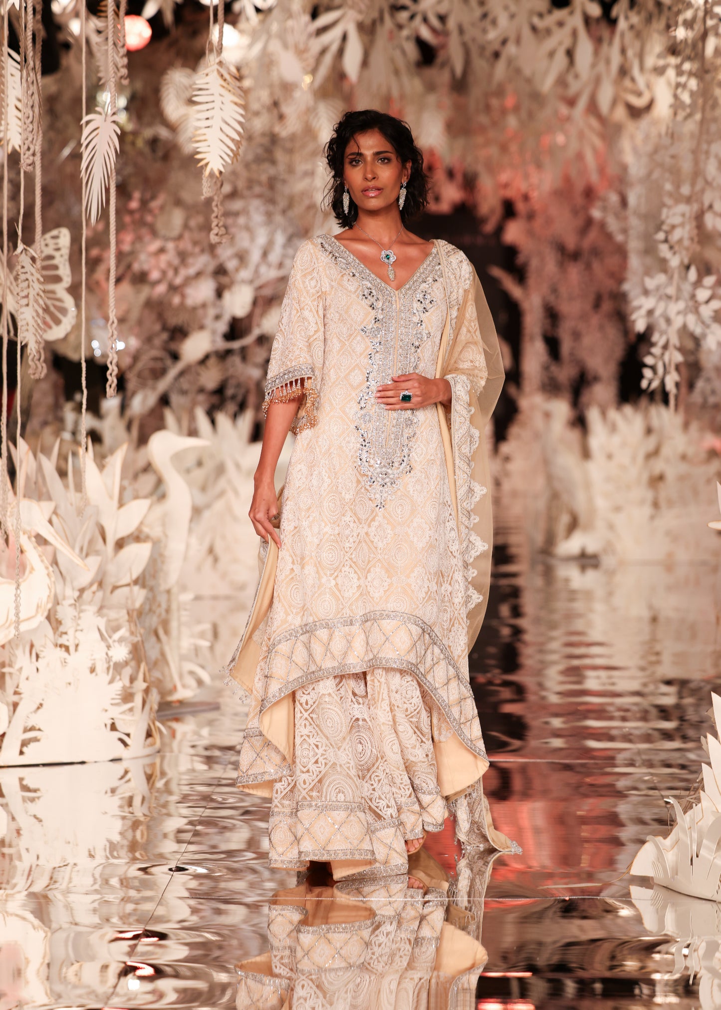 Ivory Floral Kurta and Pyjama Set with Embellished Dupatta