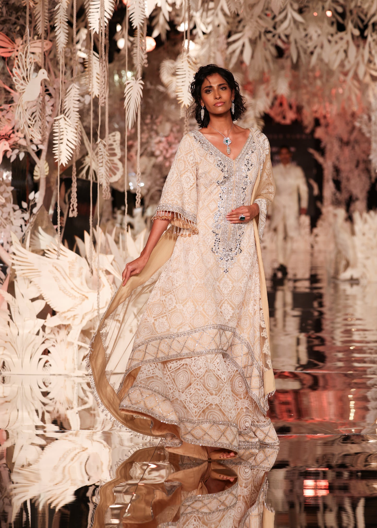 Ivory Floral Kurta and Pyjama Set with Embellished Dupatta
